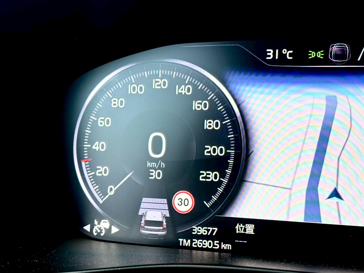 XC40 T3 僅跑3.9萬 原版件 北歐設計美學 |安全科技代表作  第15張相片