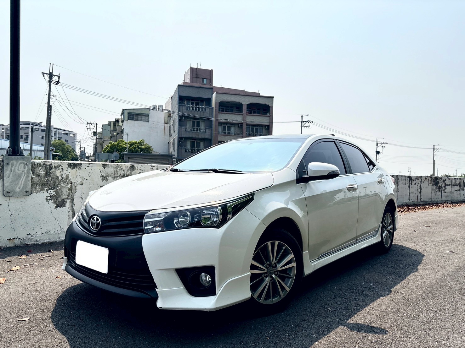 S+版 超低里程 1.6萬公里 升級Z版空力套件 原版件  第1張相片