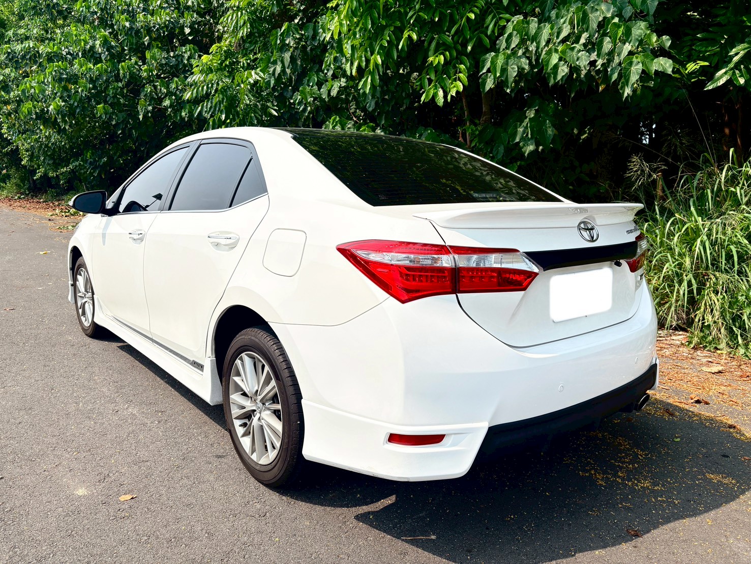 S+版 超低里程 1.6萬公里 升級Z版空力套件 原版件  第10張相片