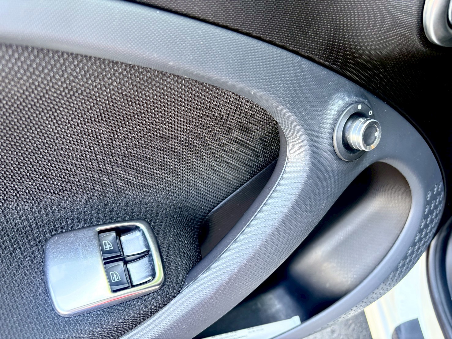 66kw頂級Passion 僅跑5萬 底盤升級 更換全新引擎腳 無漏油  第8張相片