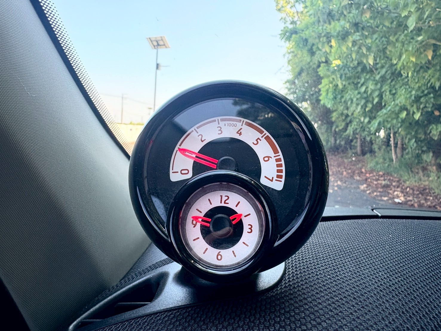 66kw頂級Passion 僅跑5萬 底盤升級 更換全新引擎腳 無漏油  第11張相片