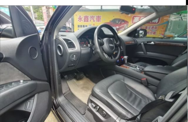 AUDI奧迪 Q7  第12張相片