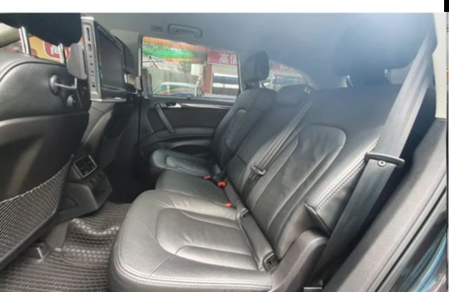 AUDI奧迪 Q7  第15張相片