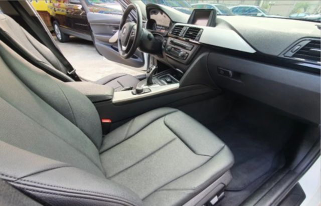 BMW寶馬 320I  第16張相片