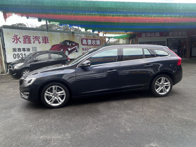 VOLVO富豪 V60  第4張相片