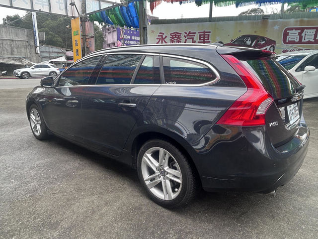 VOLVO富豪 V60  第6張相片