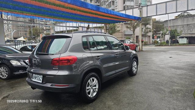 VOLKSWAGEN福斯 TIGUAN  第8張相片