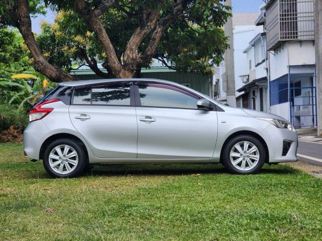 YARIS  第3張相片