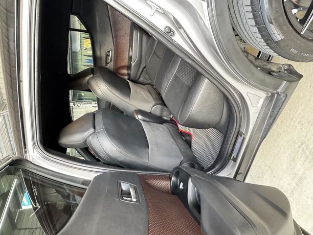 TOYOTA豐田 C-HR  第7張相片