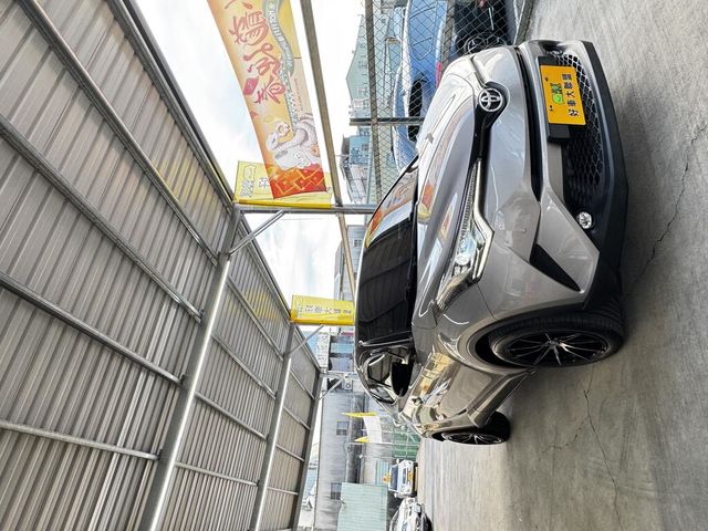 TOYOTA豐田 C-HR  第15張相片