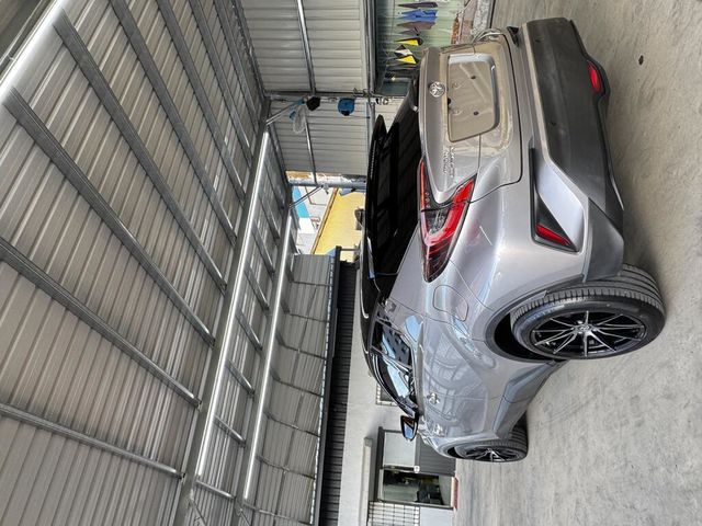 TOYOTA豐田 C-HR  第16張相片
