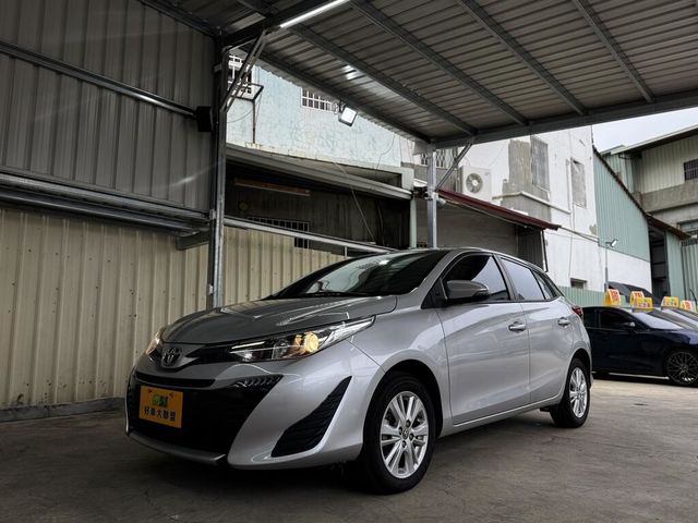 TOYOTA豐田 YARIS  第1張相片