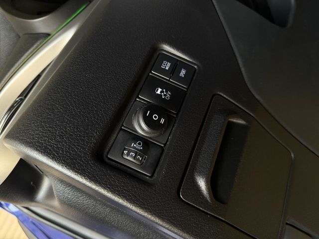 TOYOTA豐田 YARIS  第14張相片