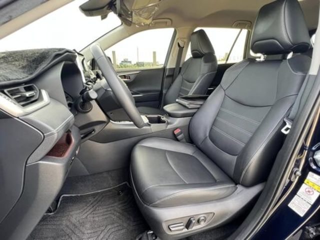 TOYOTA豐田 RAV4  第4張相片