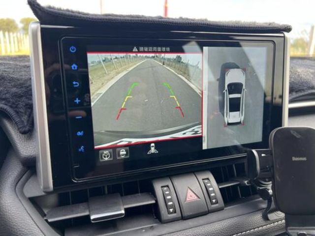 TOYOTA豐田 RAV4  第7張相片