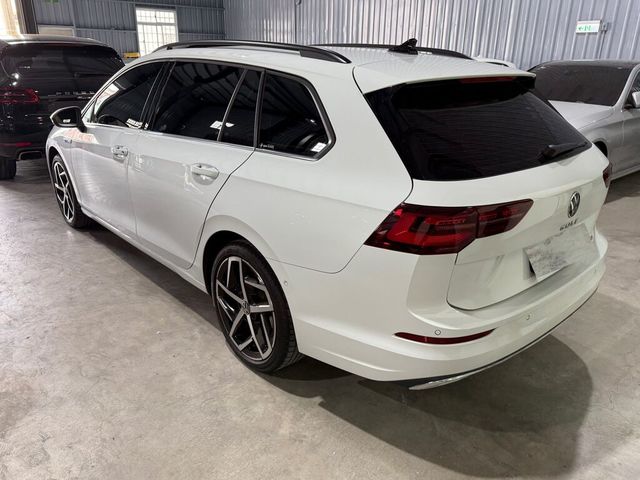 VOLKSWAGEN福斯 GOLF VARIANT  第2張相片