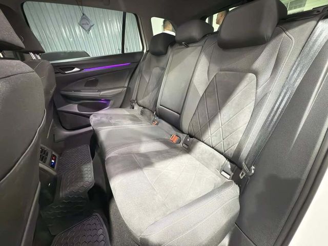 VOLKSWAGEN福斯 GOLF VARIANT  第4張相片