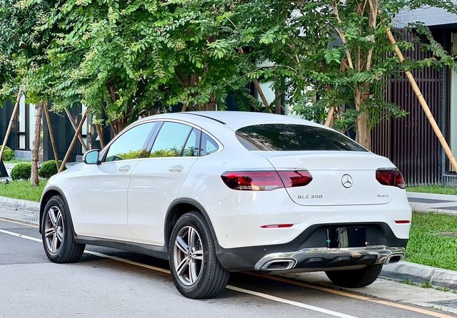 M-BENZ賓士 GLC200  第2張相片