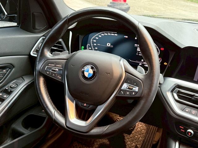 BMW寶馬 330I  第4張相片