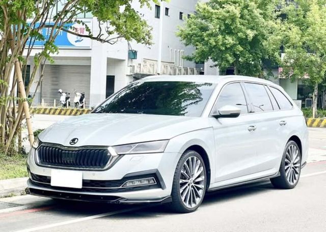SKODA司科達 OCTAVIA COMBI  第1張相片