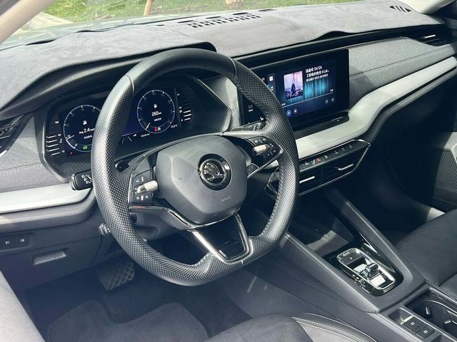 SKODA司科達 OCTAVIA COMBI  第6張相片