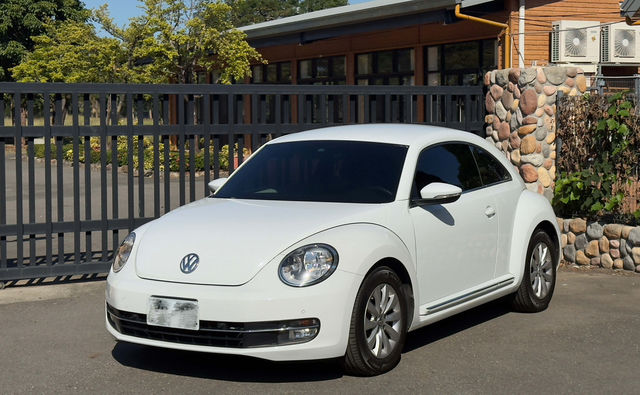 VOLKSWAGEN福斯 BEETLE  第1張相片