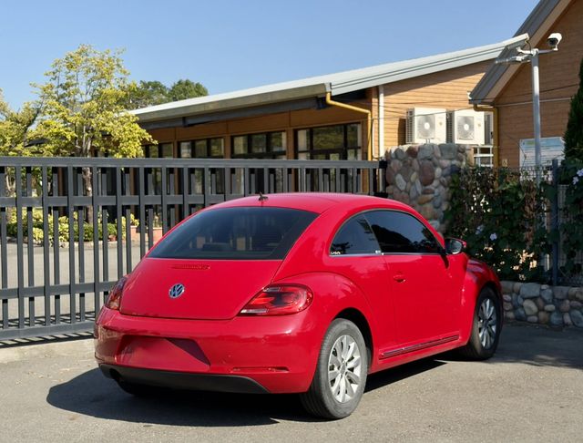 VOLKSWAGEN福斯 BEETLE  第2張相片