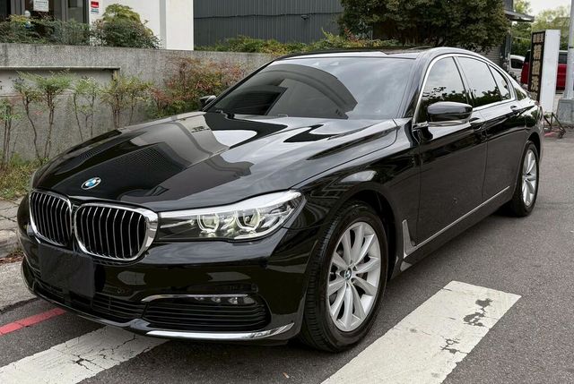 BMW寶馬 730I LUXURY  第1張相片