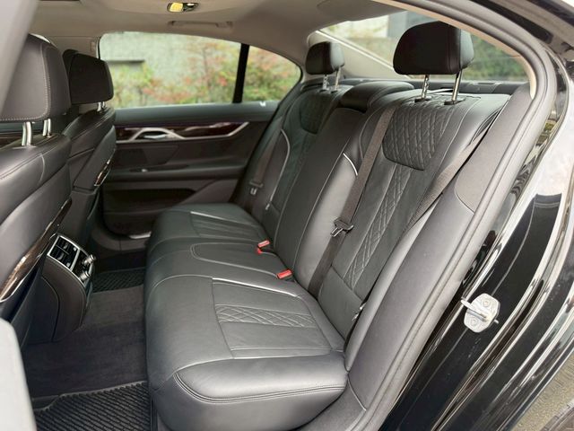 BMW寶馬 730I LUXURY  第6張相片