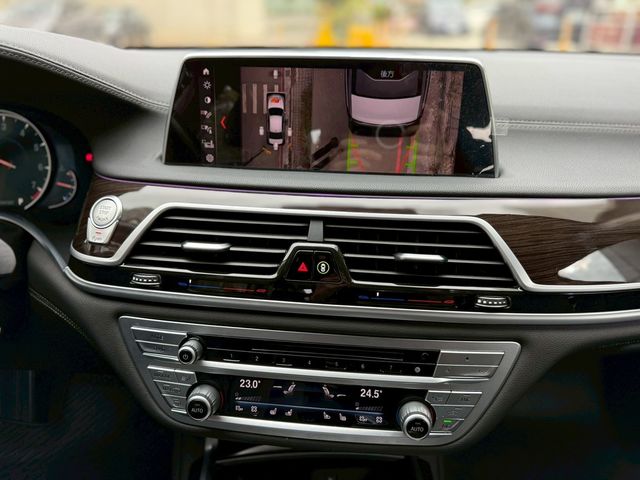 BMW寶馬 730I LUXURY  第8張相片