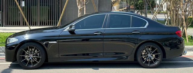 BMW寶馬 528I  第3張相片