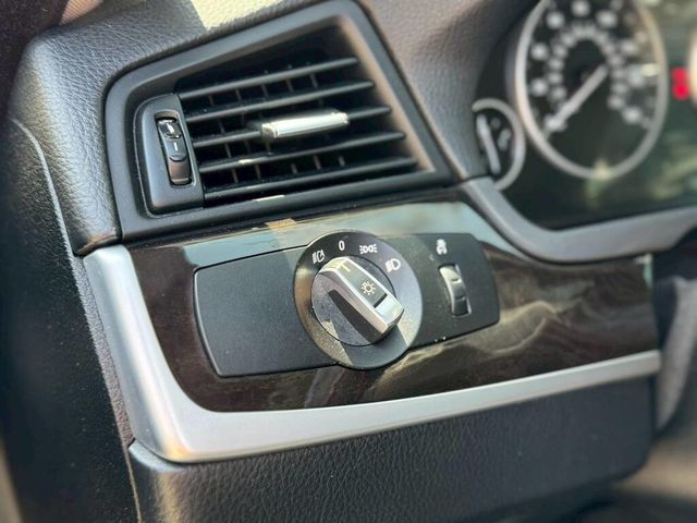 BMW寶馬 528I  第6張相片