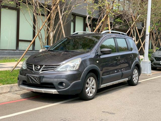 NISSAN日產 LIVINA  第1張相片