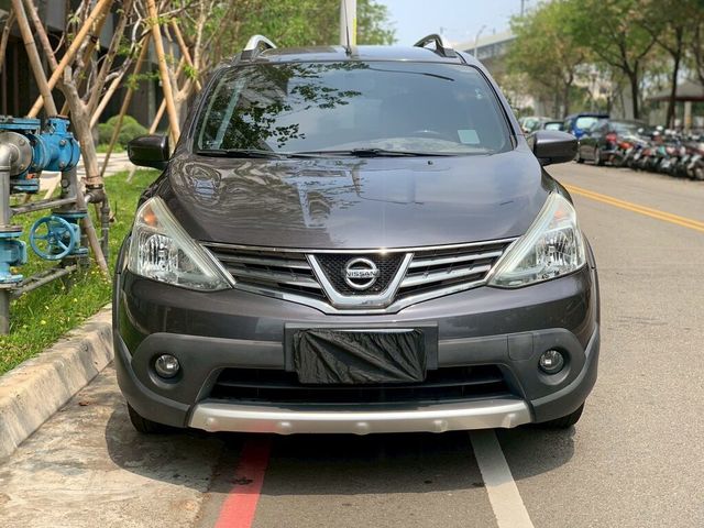 NISSAN日產 LIVINA  第2張相片