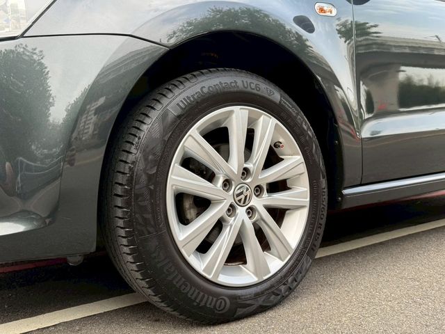 VOLKSWAGEN福斯 POLO  第9張相片