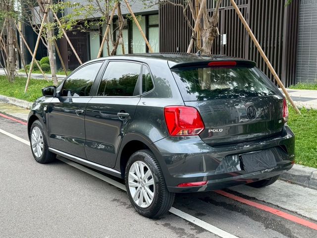 VOLKSWAGEN福斯 POLO  第12張相片