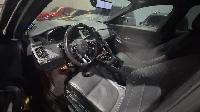 JAGUAR捷豹 E-PACE  第2張相片