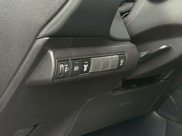 TOYOTA豐田 ALTIS  第7張相片