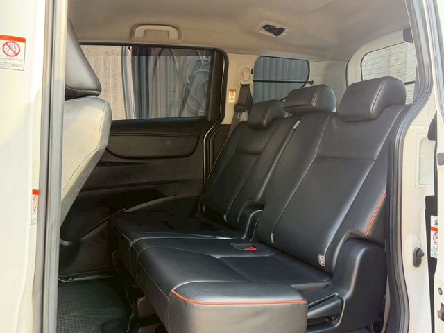 TOYOTA豐田 SIENTA  第6張相片