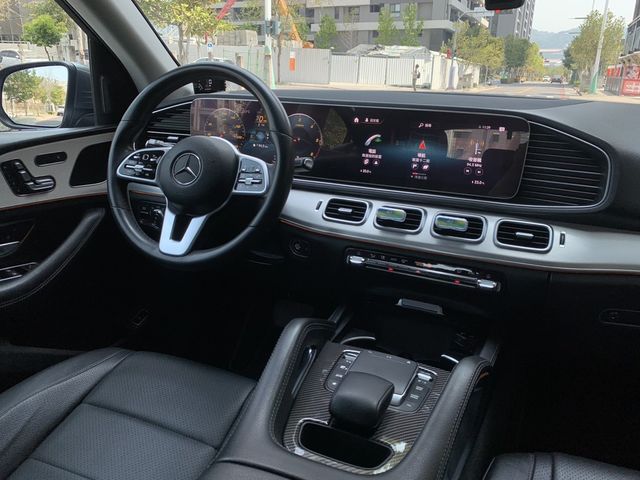 M-BENZ賓士 GLE300D  第3張相片