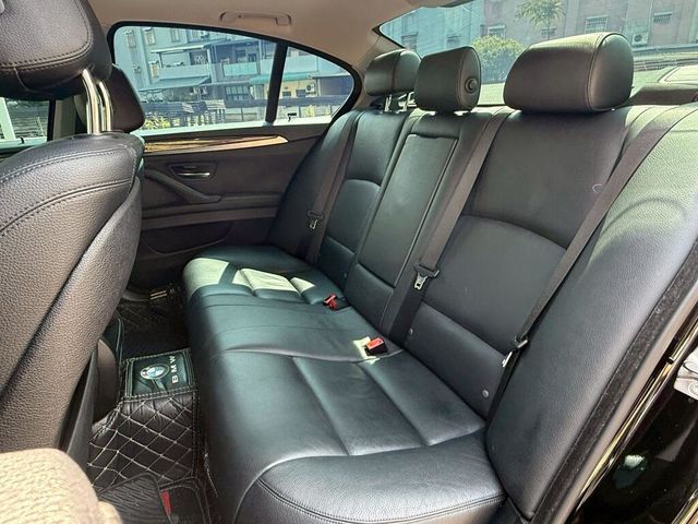 BMW寶馬 520I  第6張相片