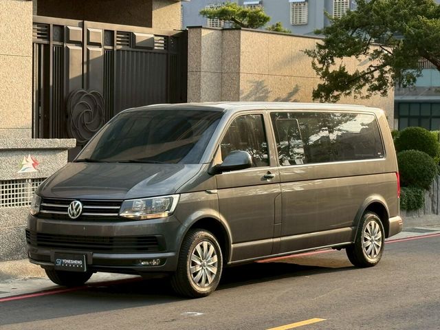 VOLKSWAGEN福斯 T6 CARAVELLE  第1張相片