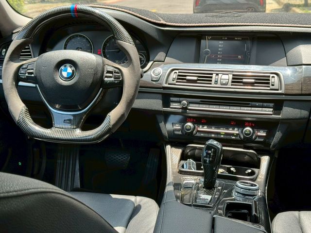 BMW寶馬 528I  第10張相片