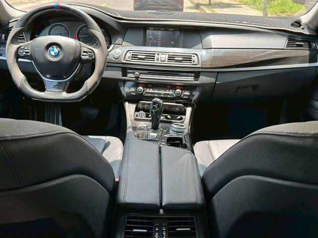 BMW寶馬 528I  第11張相片