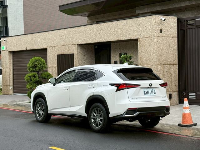 LEXUS凌志 NX200  第2張相片