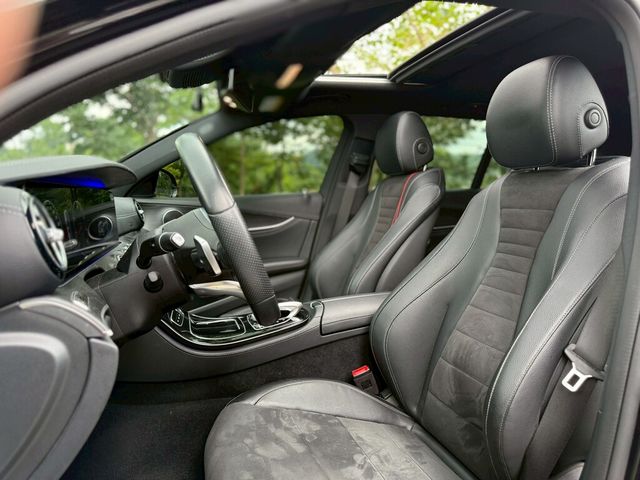 M-BENZ賓士 E300  第5張相片