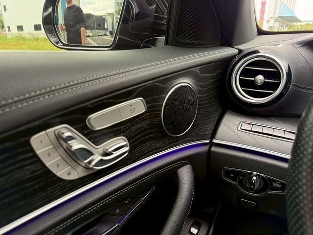 M-BENZ賓士 E300  第10張相片
