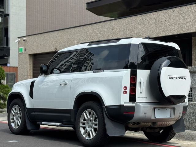 LAND ROVER路華 DEFENDER  第2張相片