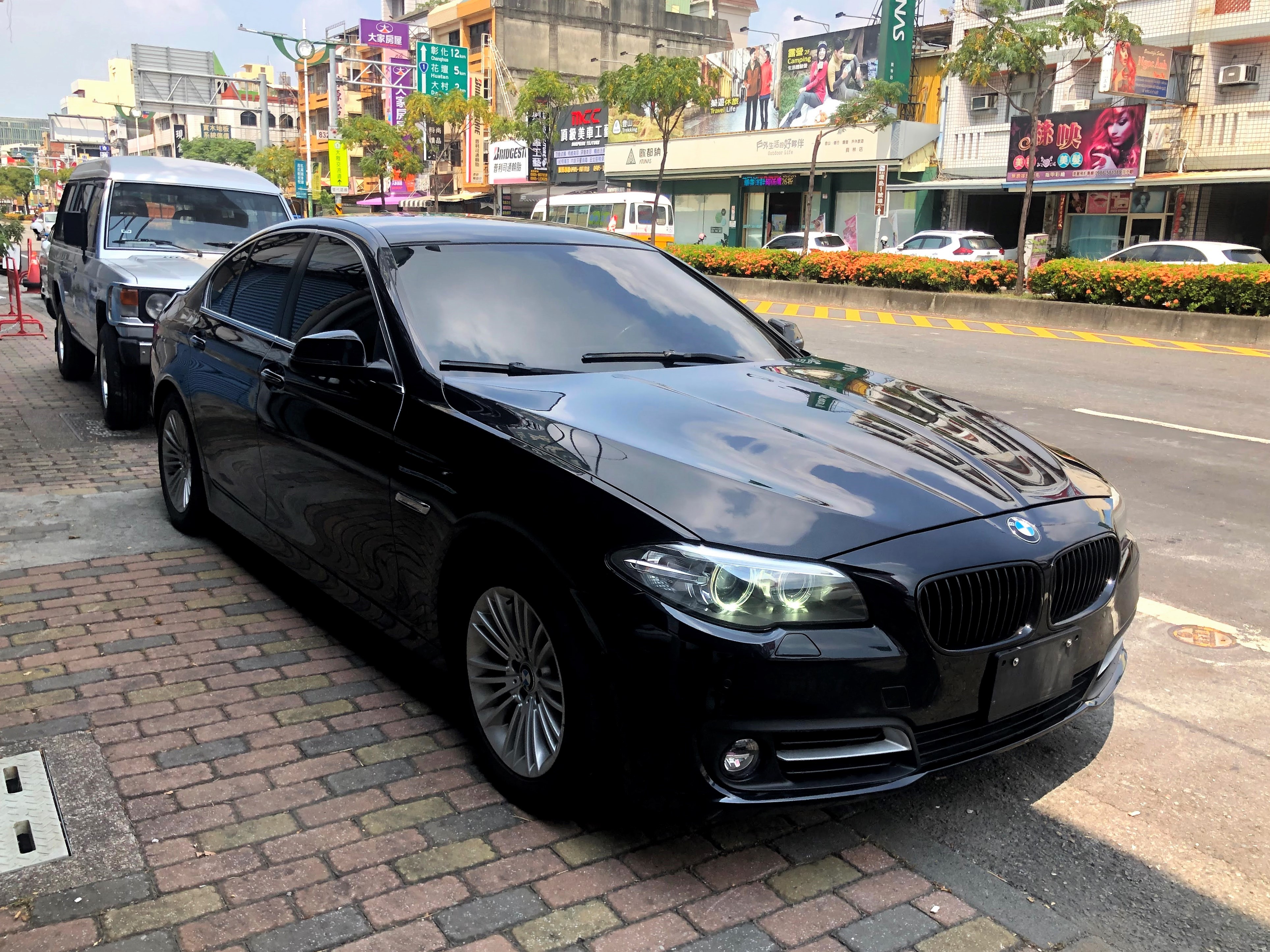 2015年 BMW 520d(F10) 無待修  第1張相片