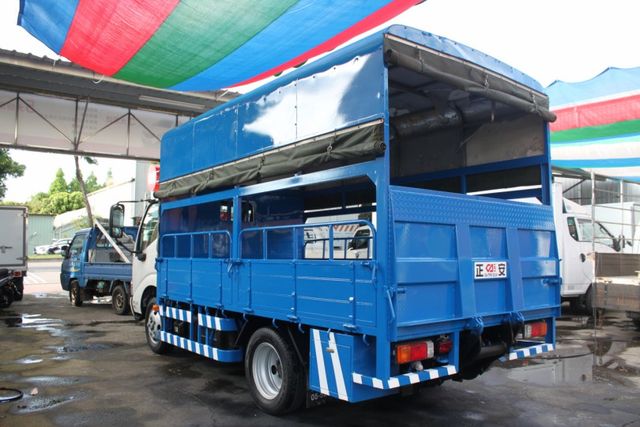 !!稀有自排 HINO11尺半 !!可認證可做五大保固 !!原版件 !!正五噸無限速 !!硬頂篷式配備尾門  第4張相片